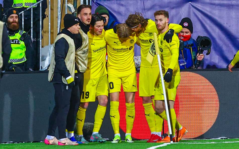 O Bodø/Glimt venceu a Inter de Milão por 3 a 1 pelos playoffs da Champions League (Foto: Thomas Andersen / NTB / AFP)