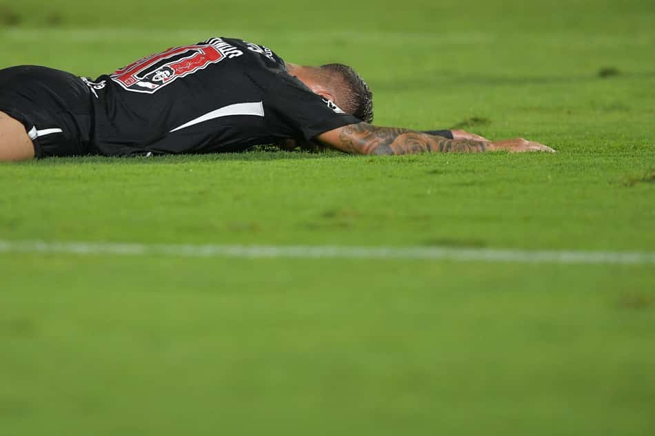 Coutinho jogador do Vasco durante partida contra o Chapecoense