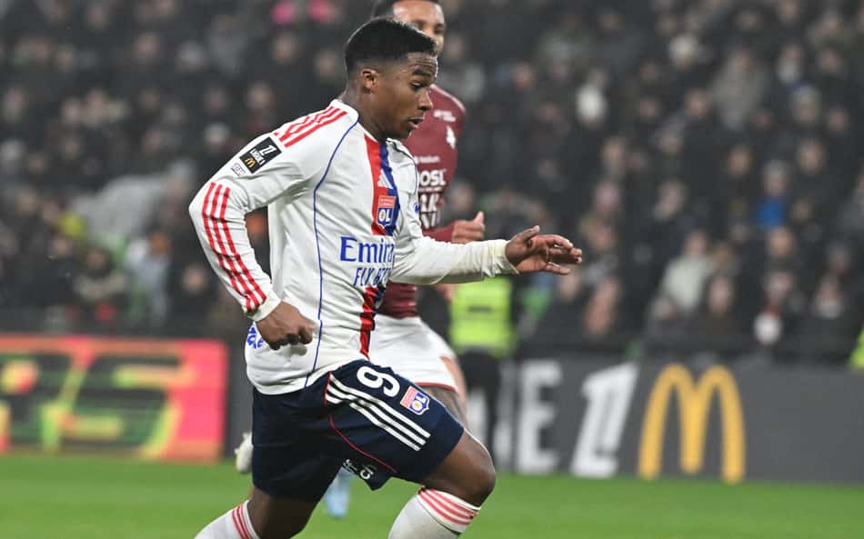 Endrick passa em branco, mas Lyon vence e estende boa fase