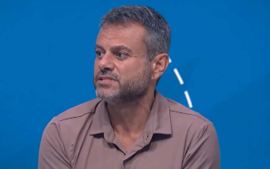 Eric Faria faz forte discurso com crítica a postura e falas de Filipe Luís