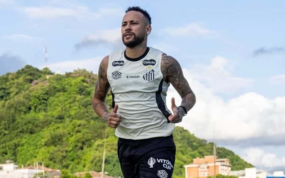 Confira o retrospecto recente entre Santos e Athletico-PR