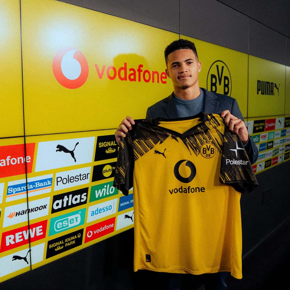 Kauã Prates anunciado pelo Borussia Dortmund (Foto: Reprodução/X)