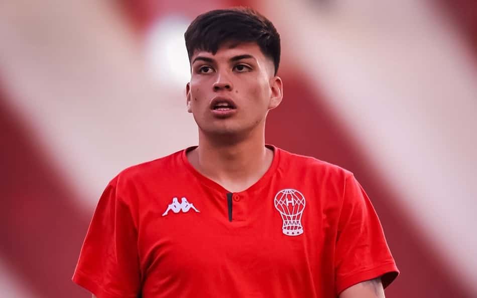 Grêmio confirma a contratação de volante do Huracán; veja valor