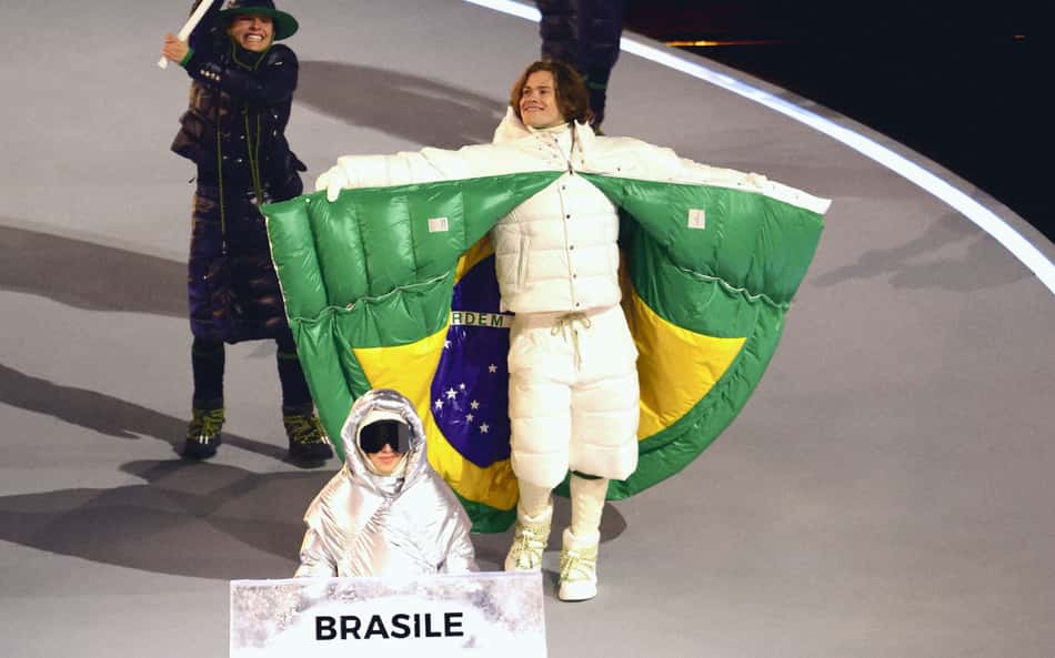 Time Brasil teve seu uniforme desenhado pela grife italiana Moncler