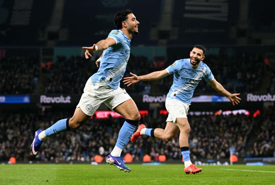 Pela Copa da Liga Inglesa, o Manchester City venceu o Newcastle por 3 a 1 (Foto: Oli SCARFF / AFP)