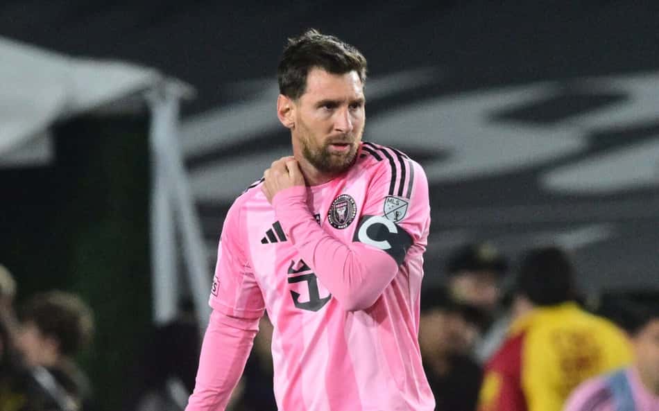 Alvo do Fluminense ofusca Messi em derrota do Inter Miami na estreia da MLS