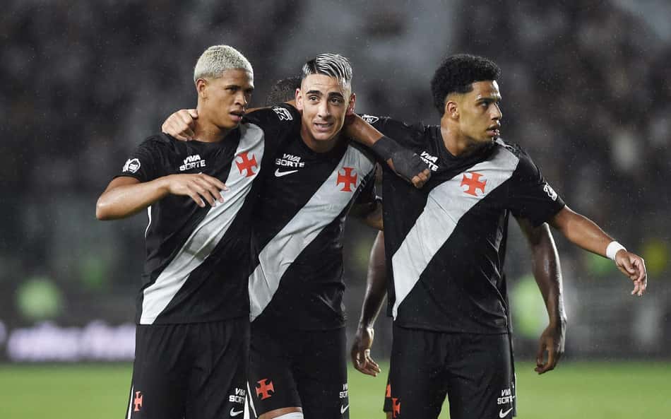 Vasco Chapecoense Puma Rodríguez