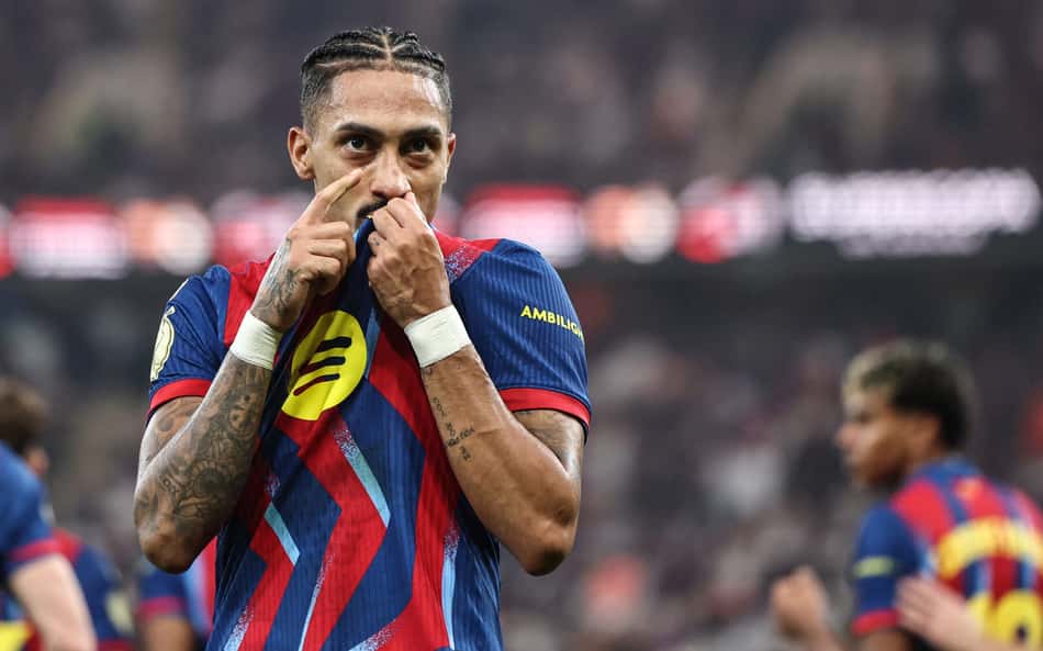 Condição física de Raphinha vira problema no Barcelona e pode ser preocupação para Seleção