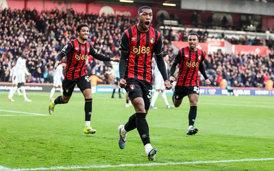 Rayan tem início na Premier League melhor do que Paquetá e Arias; veja números
