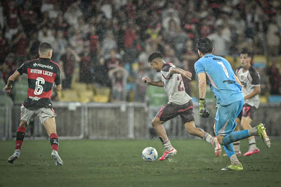 Rossi Ayrton Lucas Flamengo Lanús Recopa