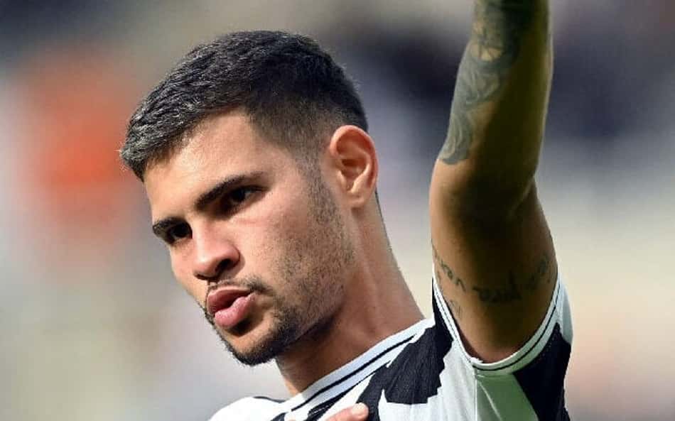 Bruno Guimarães deve desfalcar a Seleção de Ancelotti em últimos jogos antes da Copa