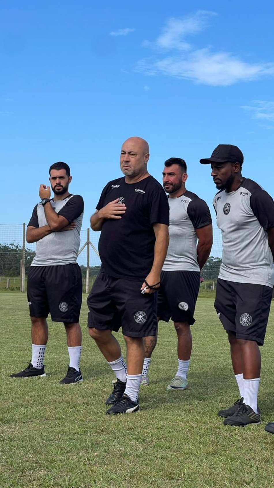 Arílson é o novo treinador do Monsoon FC(Foto: Divulgação)