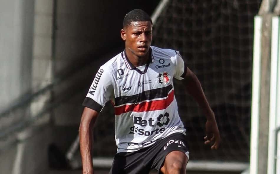 Zé Antônio chega para reforçar a base do Corinthians (Foto: Divulgação/Santa Cruz)