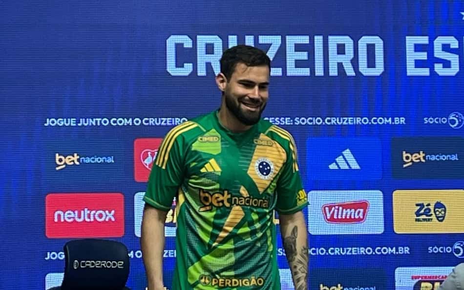 Matheus Cunha é apresentado pelo Cruzeiro e revela acolhimento de Tite e Pedrinho após lesão