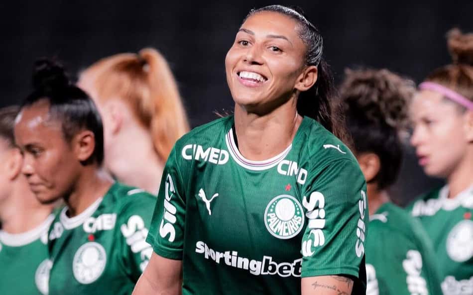 Bia Zaneratto critica estrutura de estádio em Grêmio x Palmeiras: 'Precária'