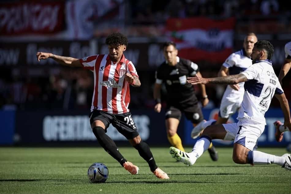 Cristian Medina deixou o Estudiantes para assinar com o Botafogo (Foto: Reprodução/Redes sociais)