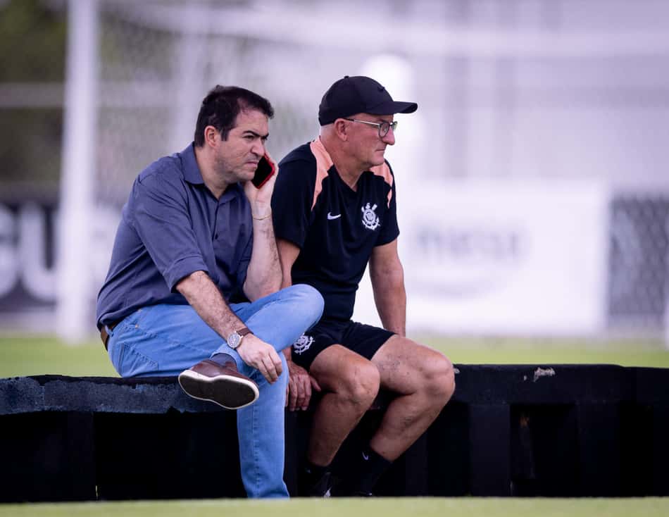 Dorival Júnior, técnico, e Marcelo Paz, executivo de futebol do Corinthians (Foto: Rodrigo Coca/Agência Corinthians)