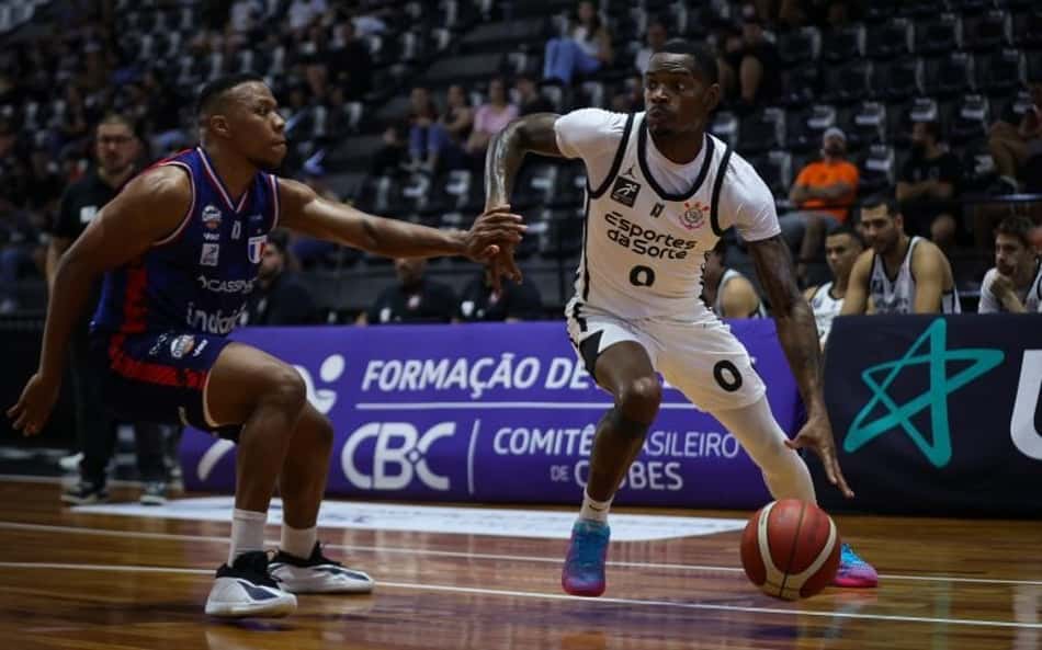 Corinthians vence Fortaleza sem dificuldades e mantém sequência positiva no NBB