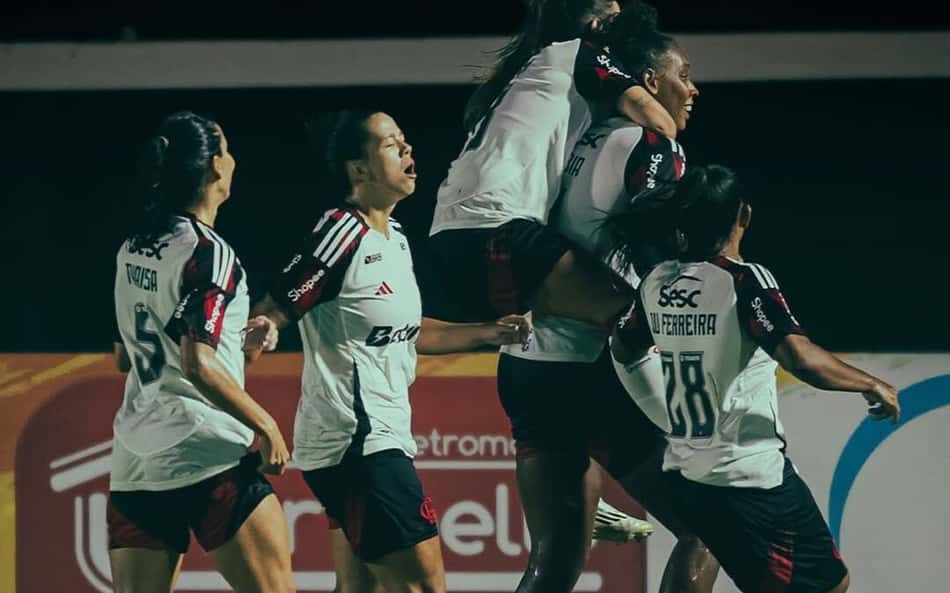 Flamengo vence Mixto por 1 a 0 com gol de Núbia. (Foto: Rodrigo Moura/Divulgação)