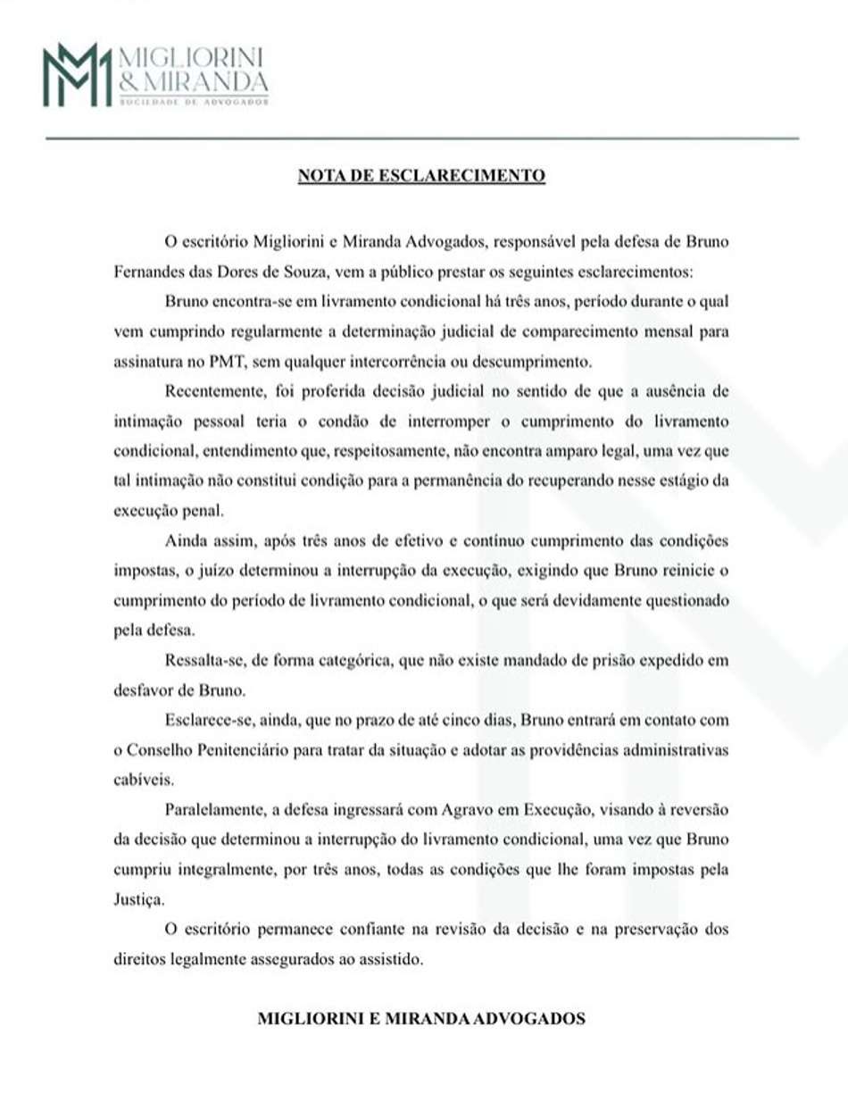 defesa do goleiro Bruno