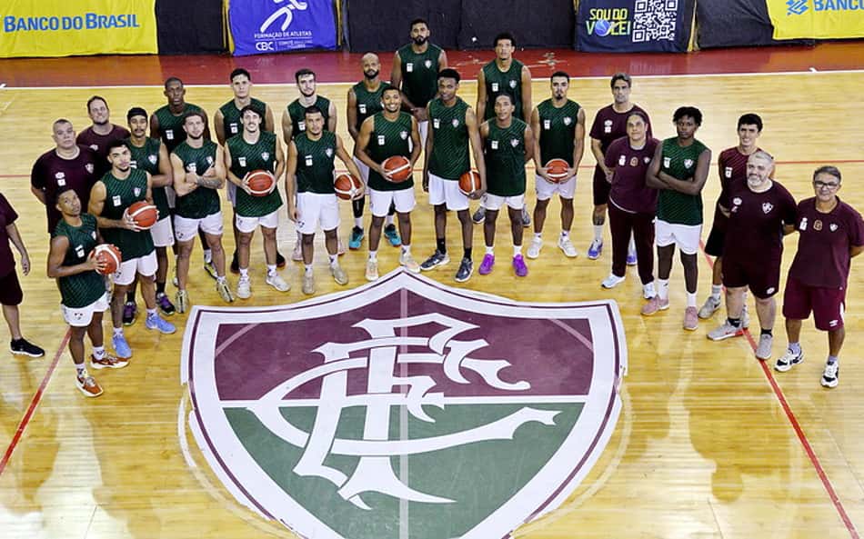 Com pilares ex-rivais e reforços gringos, Fluminense inicia 'Operação NBB' na Liga Ouro