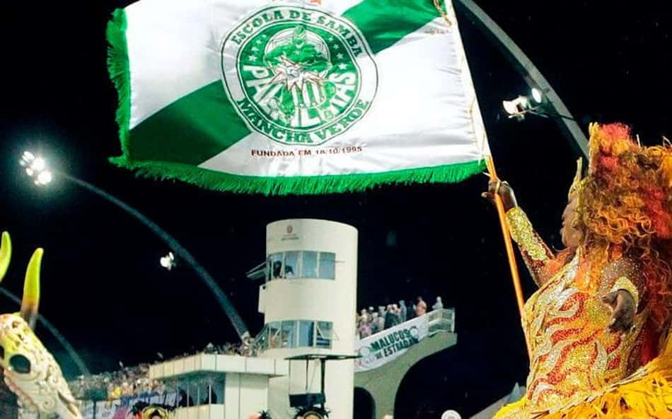 Saiba como foi o desfile da Mancha Verde, escola ligada à torcida do Palmeiras