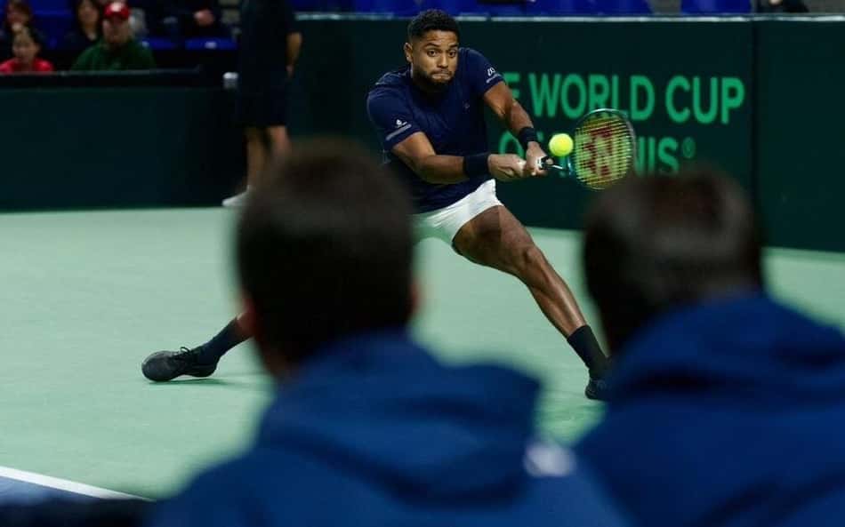 Canadá larga na frente do Brasil na Copa Davis em Vancouver