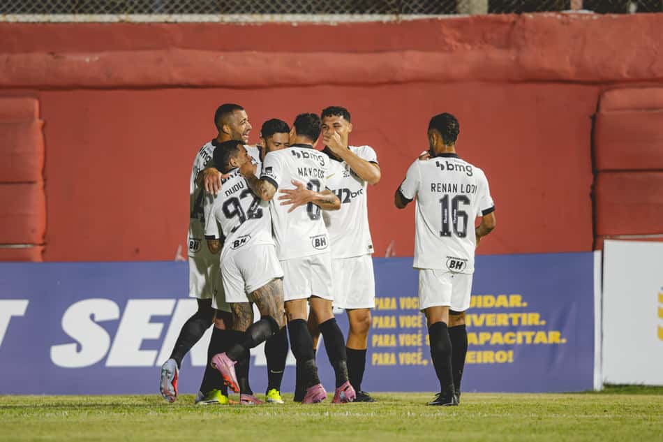 jogadores o galo comemoram gol (Foto: Pedro Souza / Atlético)