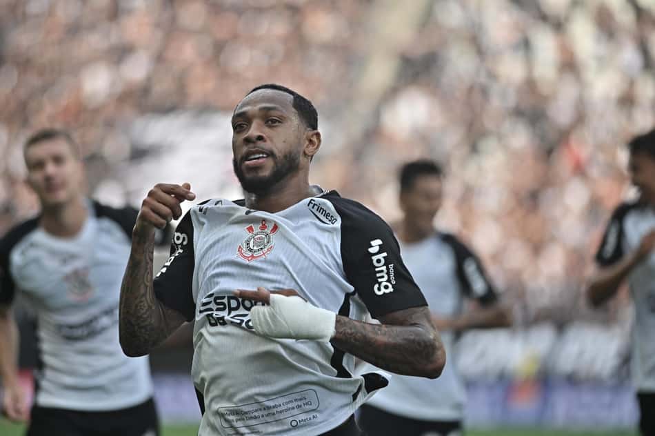 José Martinez comemora gol pelo Corinthians (Foto: Renato Gizzi/E.Fotografia/Gazeta Press)