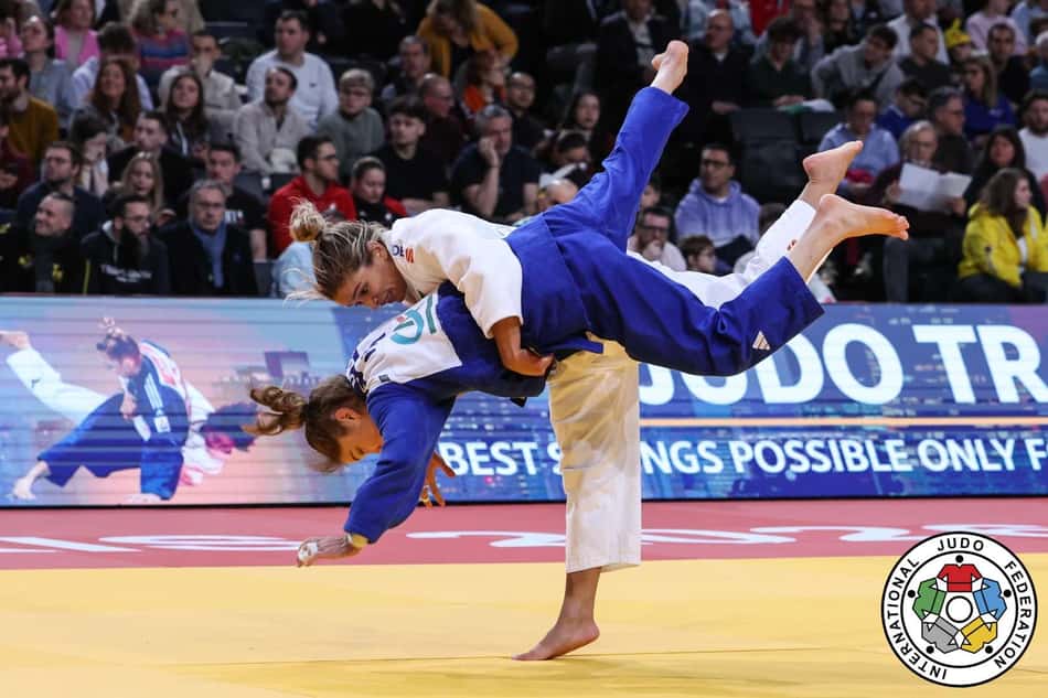 A brasileira Larissa Pimenta durante o Grand Slam de Paris