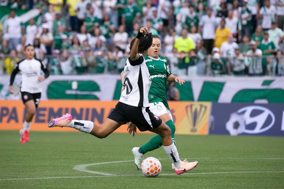 Palmeiras e Corinthians decidem a final da Supercopa feminina