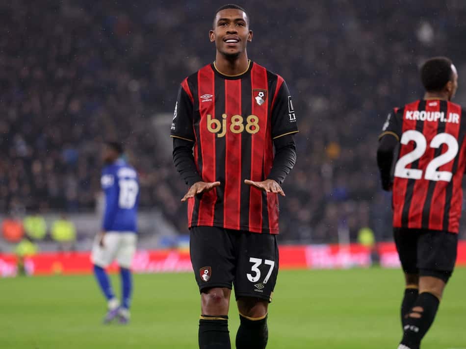 Rayan marcou o gol de empate do Bournemouth sobre o Everton pela Premier League (Foto: Divulgação/Bournemouth)