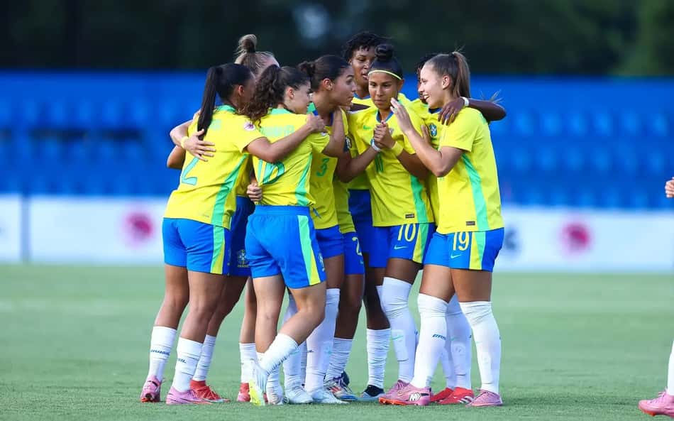 Brasil goleou a Bolívia com tranquilidade e é líder isolado do Grupo B. (STAFF IMAGES WOMAN / CBF)