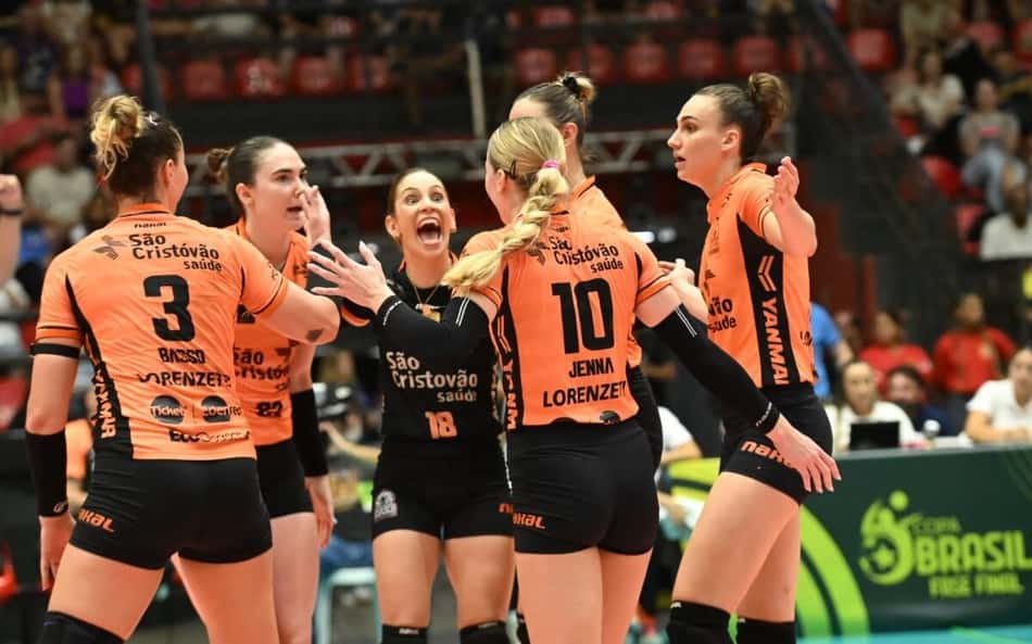 Osasco bate Gerdau Minas por 3 a 1 e é pentacampeão da Copa Brasil de Vôlei