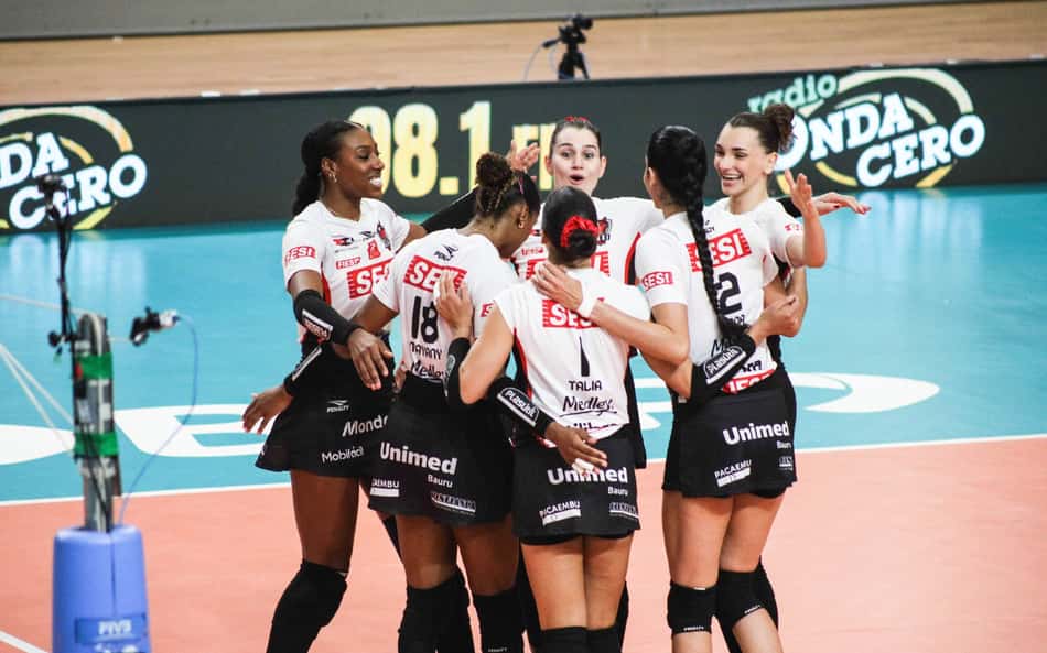 Sesi Bauru vence na estreia do Sul-Americano de vôlei (Foto: Betto Dolorier/ FPV)