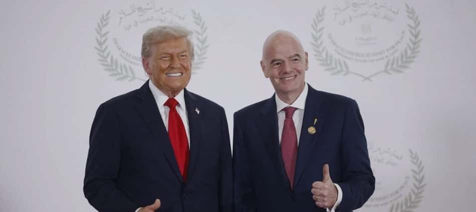 Donald Trump, presidente dos Estados Unidos, e Gianni Infantino, presidente da Fifa