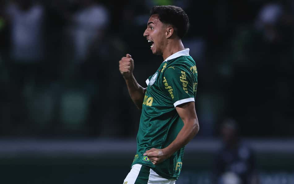 Vitor Reis coloca Palmeiras como prioridade no Brasil e compara Abel a Guardiola: 'Apaixonados'