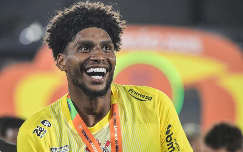Rivais reagem à convocação de jogador do Corinthians para a Seleção: 'Não tem'
