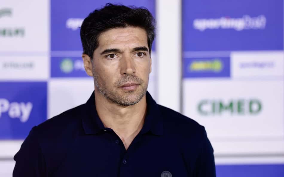 Declaração de Abel Ferreira sobre titular do Palmeiras viraliza: 'Flores'