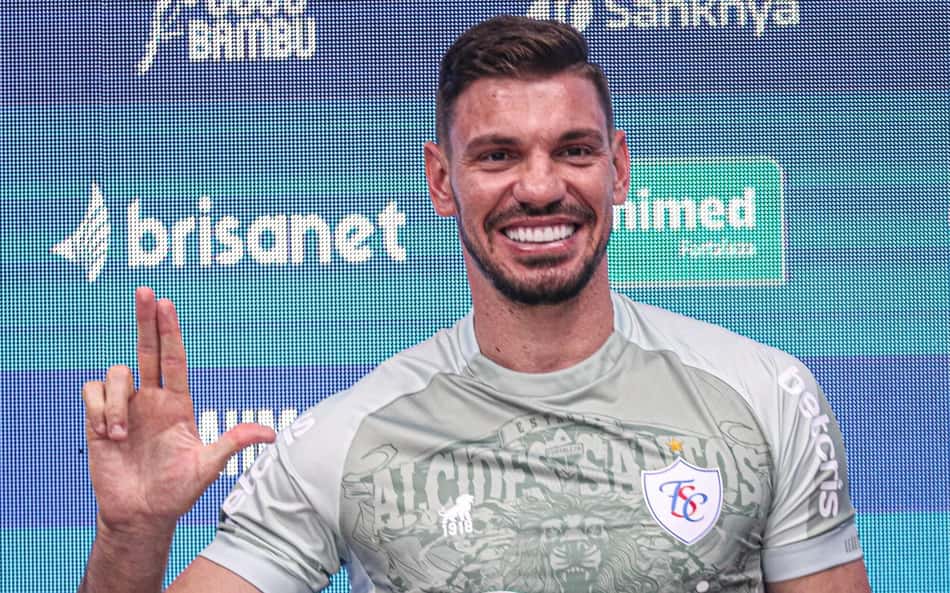 João Ricardo é reprovado em exames e mela acerto com Corinthians