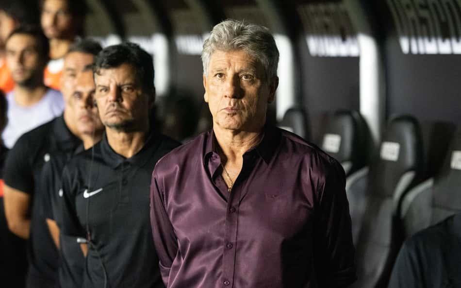ANÁLISE: Na estreia de Renato Gaúcho, Vasco aposta no simples e resgata a confiança