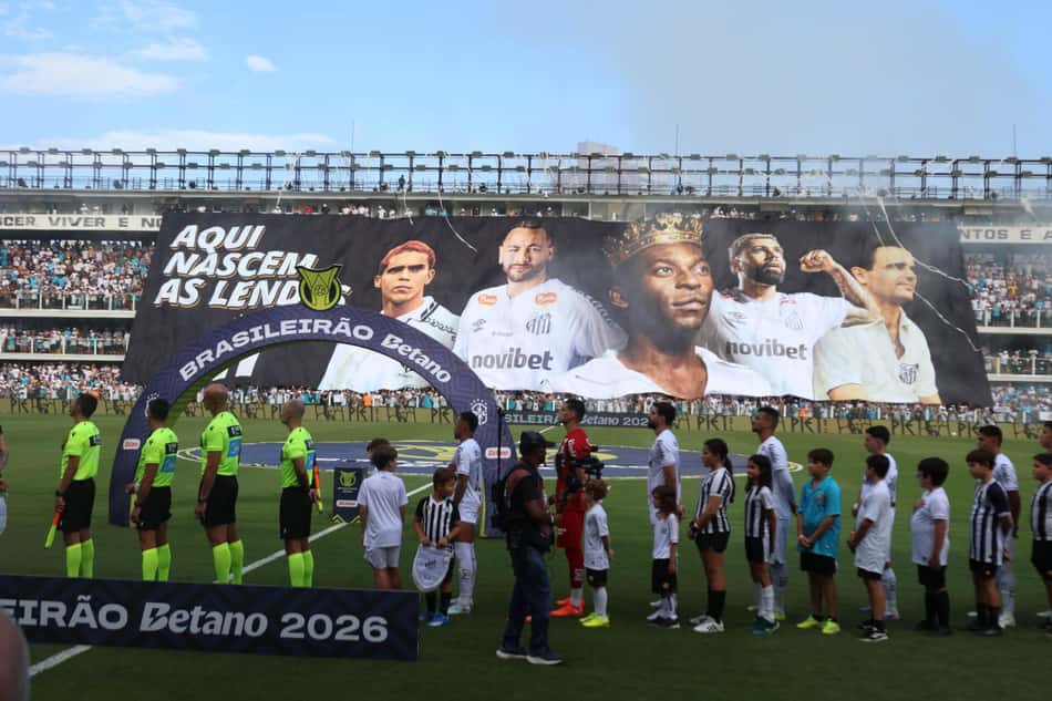 Santos duela com o Corinthians na tarde deste domingo (15), na Vila Belmiro. (Foto: Giuliano Rodrigues/Pera Photo Press)