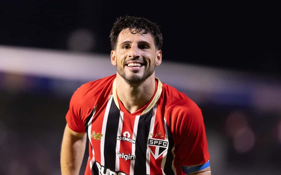 Calleri celebra vitória e boa fase do São Paulo na temporada: 'Normalmente a gente não virava'