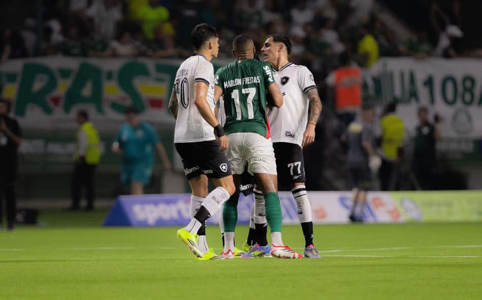 Saiba fala de Correa, do Botafogo, que provocou discussão com Marlon Freitas