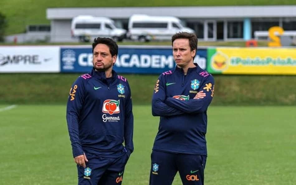 Seleção Feminina precisará se adaptar à regra da Fifa sobre presença feminina na comissão