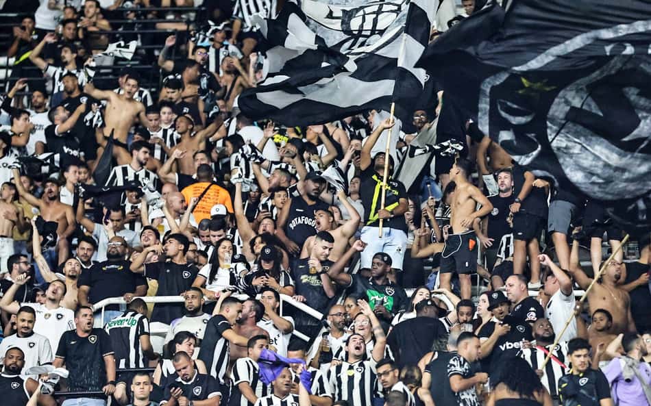 'Crise dos goleiros' assombra torcedores do Botafogo