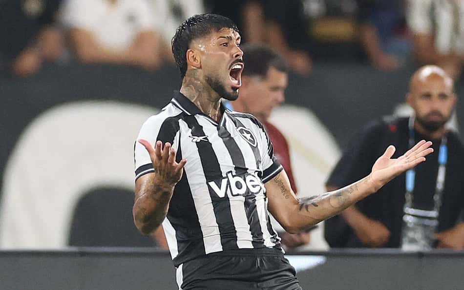 Barboza em ação na vitória do Botafogo (Foto: Vítor Silva/Botafogo)