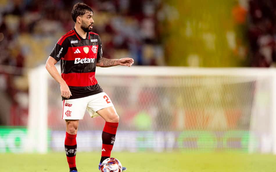 Lance de Lucas Paquetá em Flamengo x Remo viraliza: 'Sem sono'