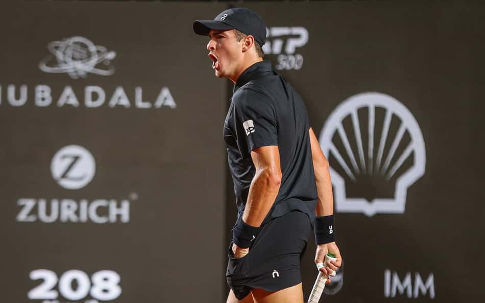 João Fonseca x Gael Monfils disputam no MGM Slam: horário e onde assistir