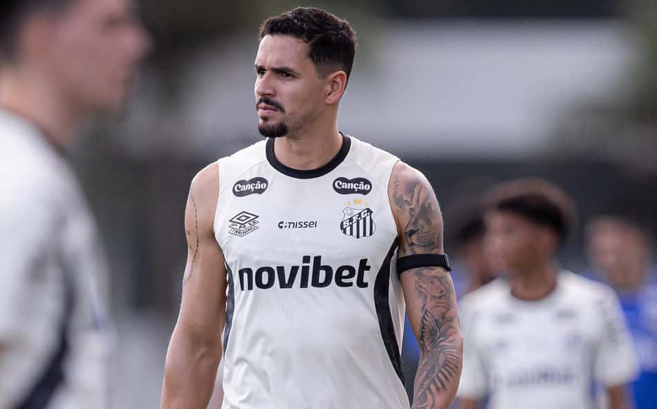 Lucas Veríssimo retorna ao Santos depois de cinco temporadas. (Foto: Raul Baretta/ Santos FC)